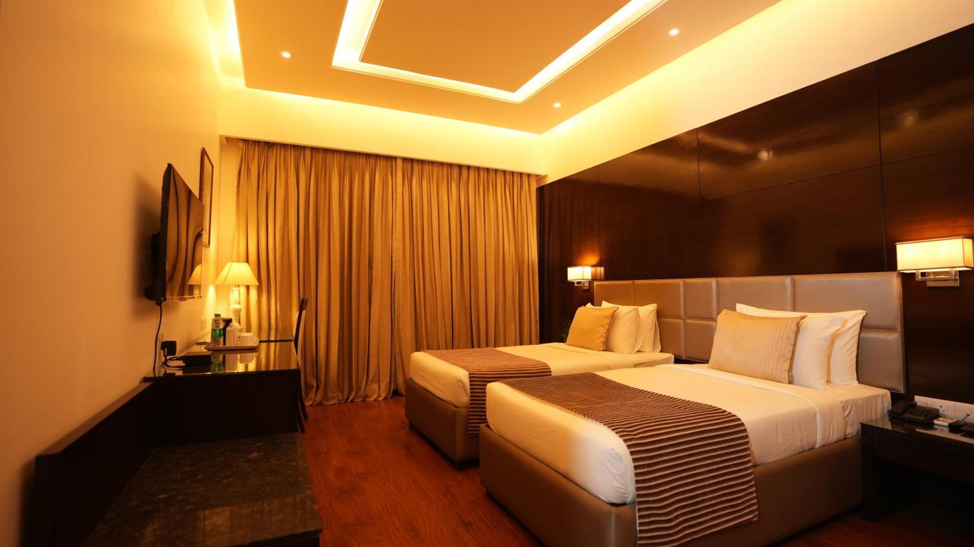 Hotel Africa Avenue - Greater Kailash 1 Нью-Дели Экстерьер фото